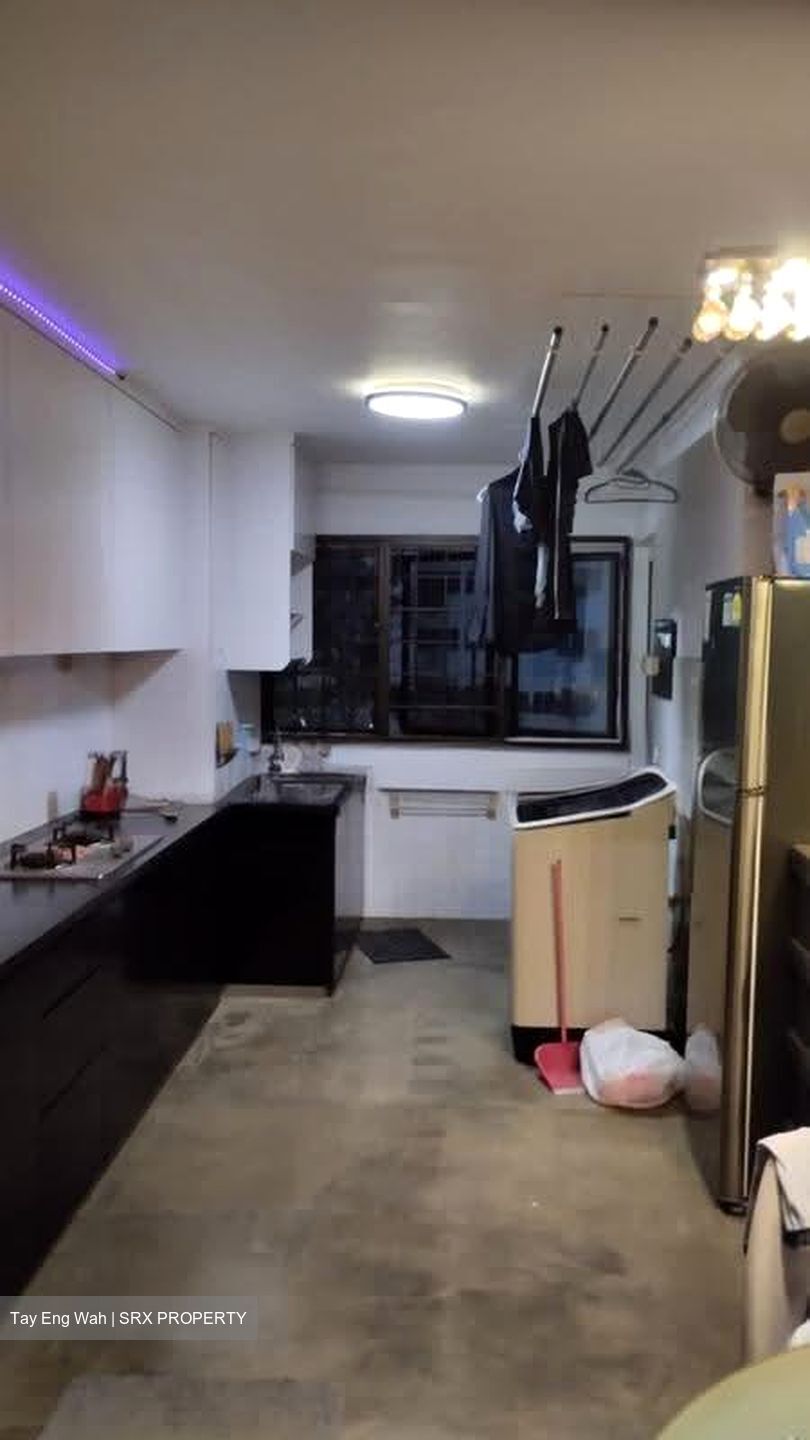 Blk 333 Bukit Batok Street 32 (Bukit Batok), HDB 4 Rooms #610390361